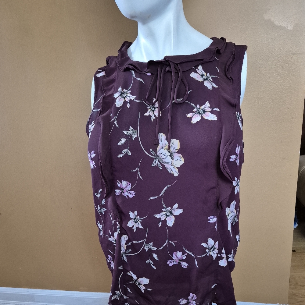 Floral Sleeveless Top -